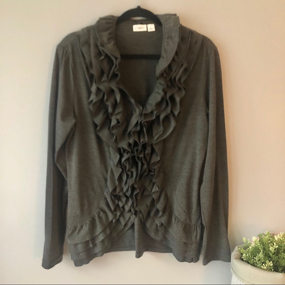 🚚 Sale Cato Ruffle Edge Cardigan l L - Picture 2 of 5